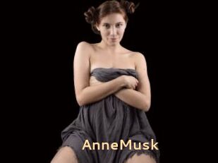 AnneMusk