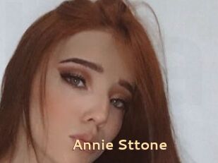 Annie_Sttone