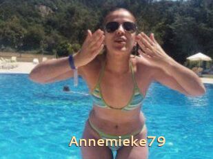 Annemieke79