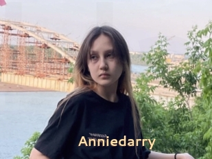 Anniedarry