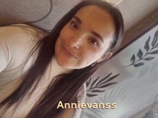 Annievanss