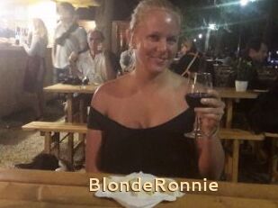 BlondeRonnie