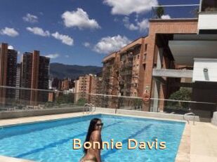 Bonnie_Davis