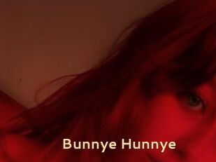 Bunnye_Hunnye