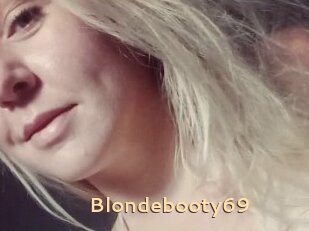 Blondebooty69