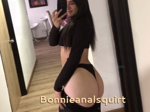 Bonnieanalsquirt