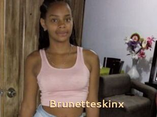 Brunetteskinx