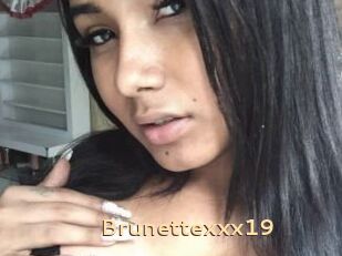 Brunettexxx19