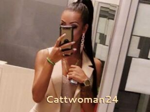 Cattwoman24