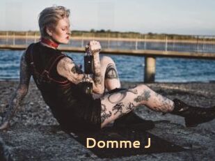 Domme_J