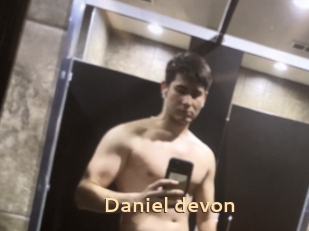 Daniel_devon