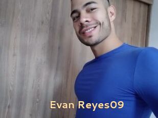 Evan_Reyes09