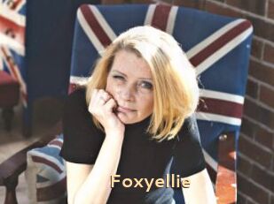 Foxyellie