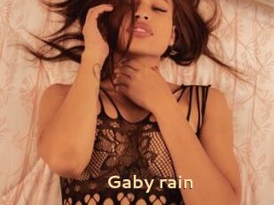 Gaby_rain