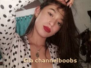 Gia_channelboobs