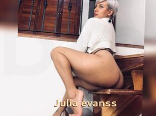 Julia_evanss