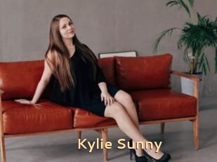 Kylie_Sunny