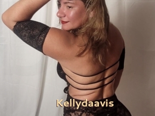 Kellydaavis