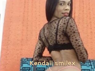 Kendall_smilex