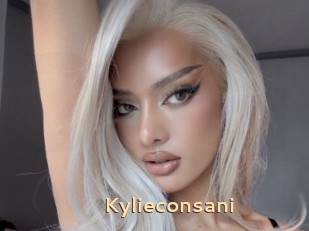 Kylieconsani