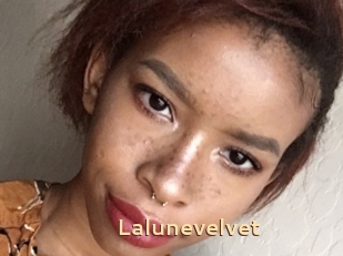 Lalunevelvet