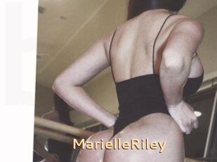 Marielle_Riley