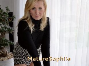 MatureSophiie