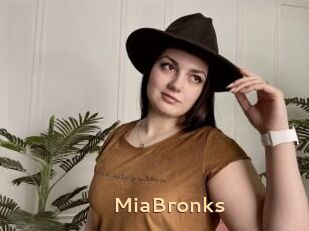 MiaBronks