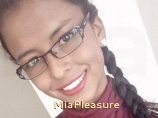 Mia_Pleasure