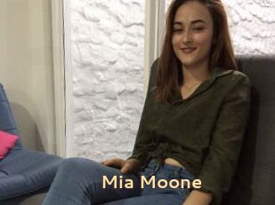 Mia_Moone