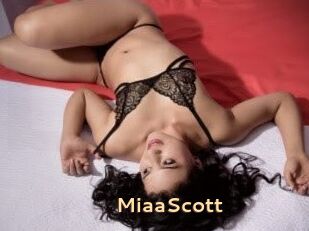 MiaaScott