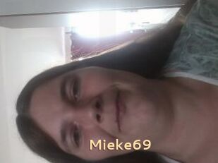 Mieke69