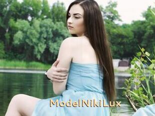 ModelNikiLux