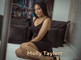 Molly_Taylorr