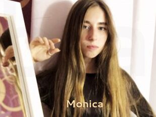 Monica_