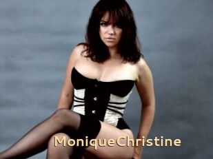 MoniqueChristine