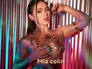 Mia_colin