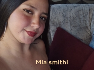 Mia_smithl