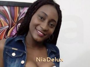 NiaDelux