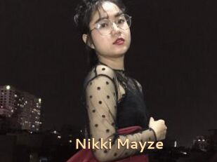 Nikki_Mayze