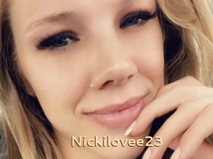 Nickilovee23