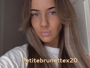 Petitebrunettex20