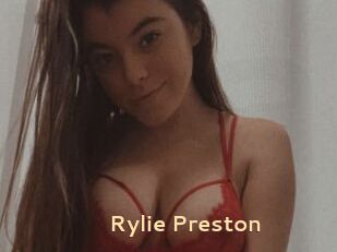 Rylie_Preston