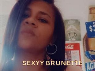 SEXYY_BRUNETTE