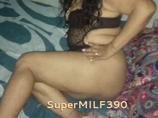 SuperMILF390