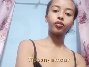 Tiphanyamour