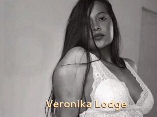 Veronika_Lodge