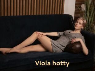 Viola_hotty