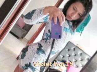 Violet_hot19